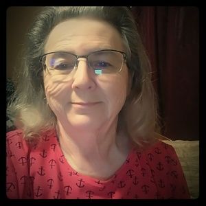 Meet your Posher, Deb